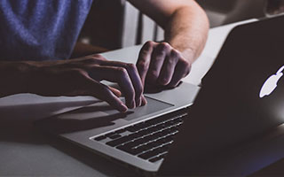 T1关键比赛连胜不断，t1冠军